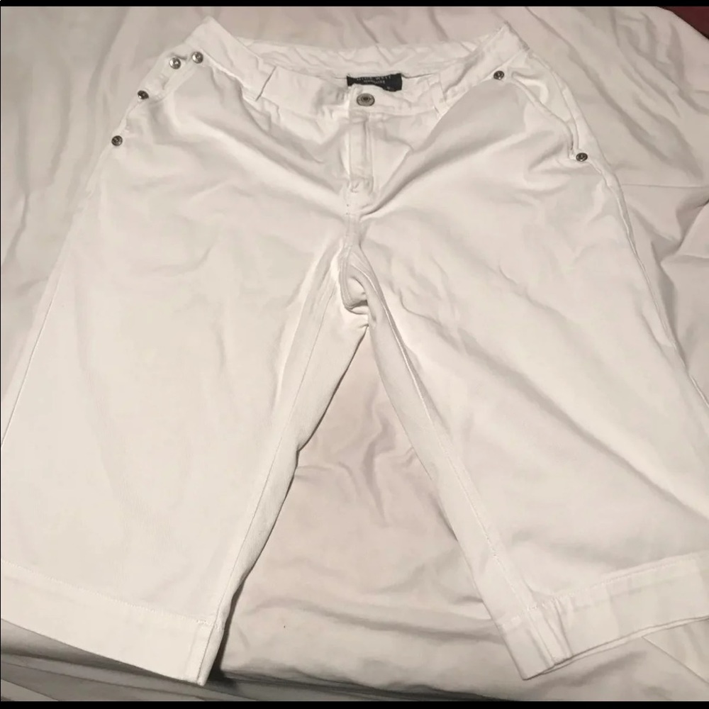 Nine West white capri pants size 8